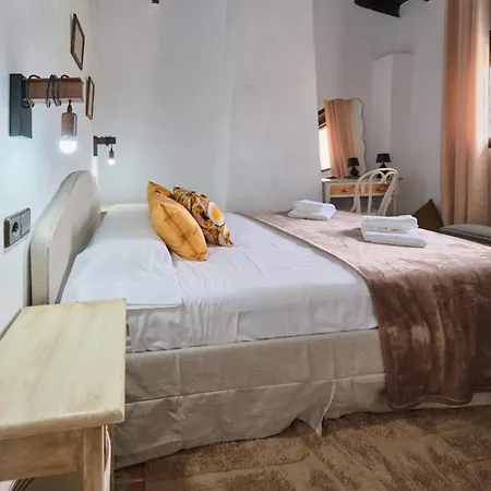 Casa Mathilda Bed & Breakfast *